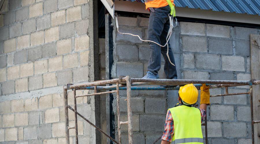 Expert top industrial roofings services in Iron Mountain, MI